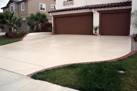 How To Give Your Concrete Driveway in Los Angeles a Make Over