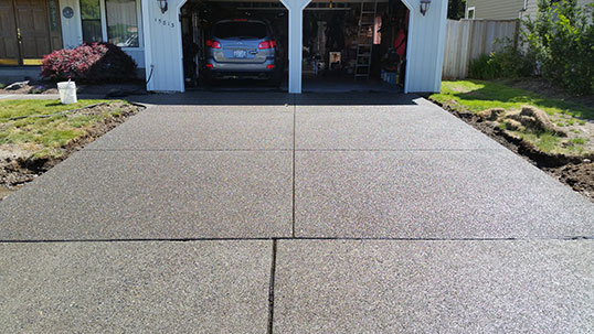 Exposed-aggregate-driveway-after.jpg