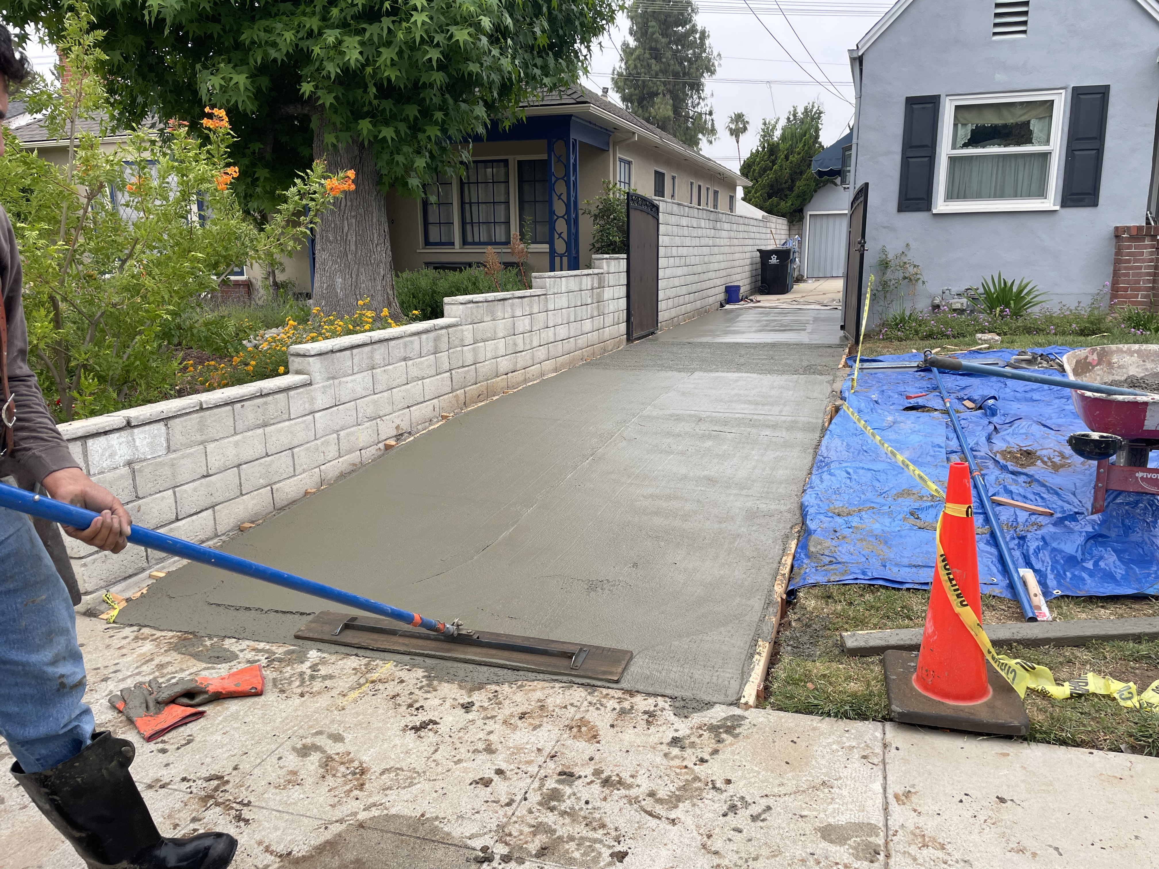 resurface installation driveway los angeles